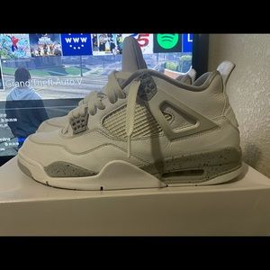 Jordan Oreo size 11.